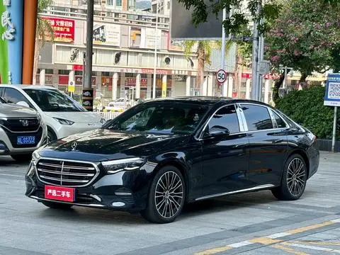 Mercedes-Benz E-Class 2024