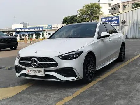 Mercedes-Benz C-Class 2025