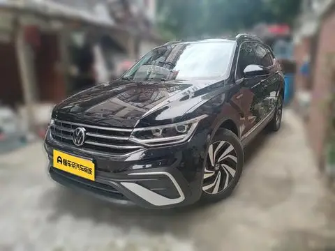 Volkswagen Tiguan L 2022