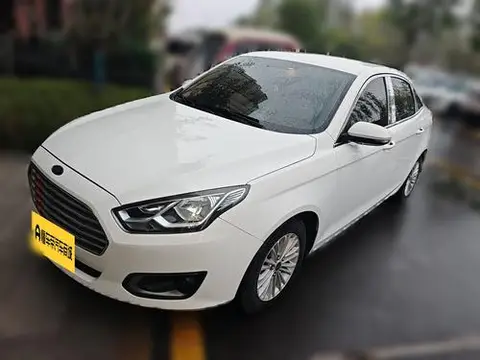Ford Escort 2017