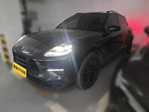 Porsche Macan 2020