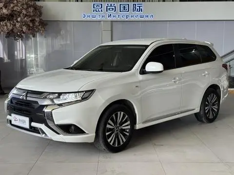 Mitsubishi 欧蓝德 2020