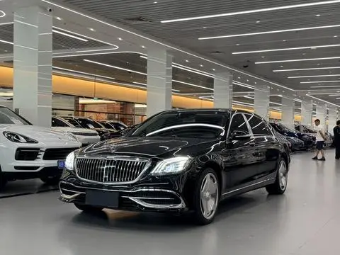 Mercedes-Benz 迈巴赫S-Class 2015
