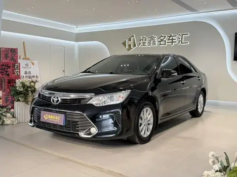 Toyota Camry 2016