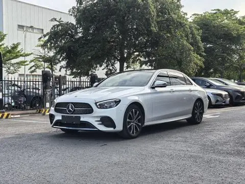 Mercedes-Benz E-Class PHEV 2023