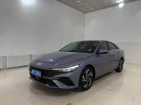 Hyundai Elantra 2023