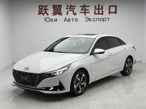 Hyundai Elantra 2022