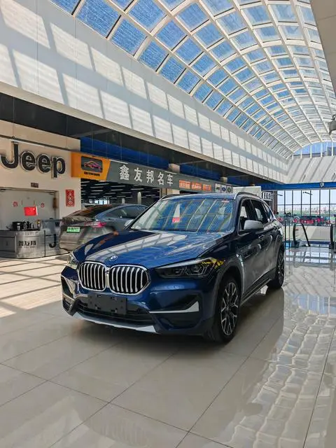 BMW X1 2020 — фото 1