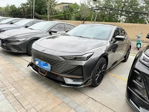 Changan UNI-V 2023