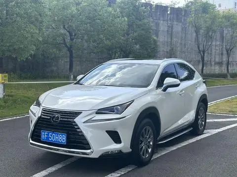 Lexus NX 2020