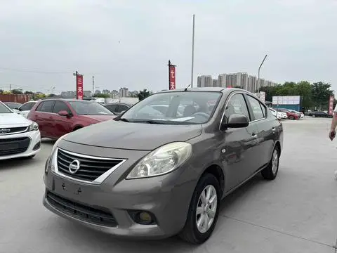 Nissan 阳光 2011