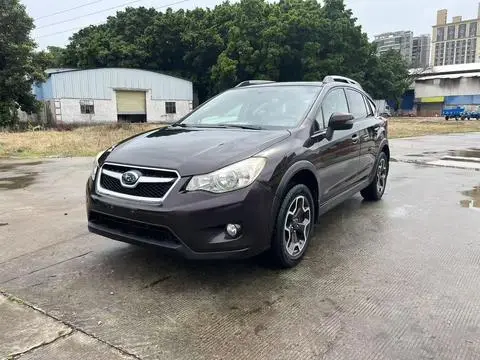 Subaru XV 2012 — фото 1