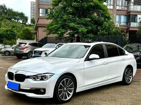 BMW 3 Series 2019 — фото 1