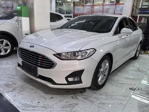 Ford 蒙迪欧 2018 — фото 1