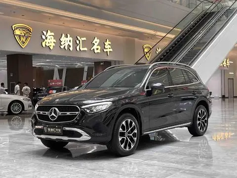 Mercedes-Benz GLC 2023