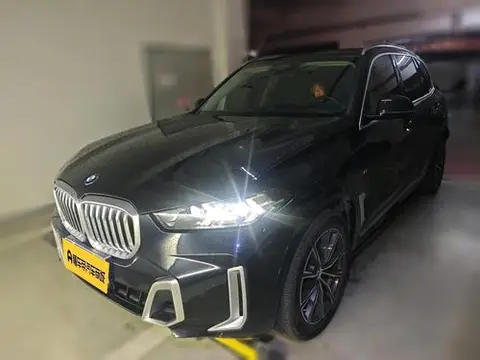 BMW X5 2023