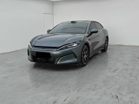 BYD Han L DM 2025
