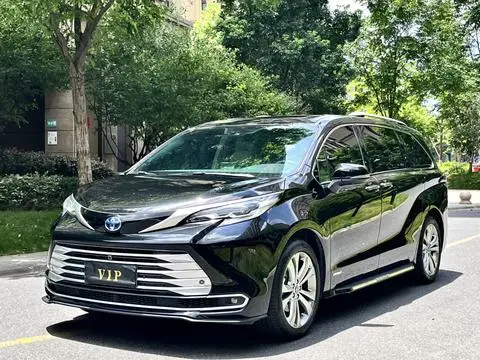 Toyota 赛那 2023