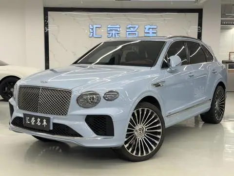 Bentley 添越 2021 — фото 1