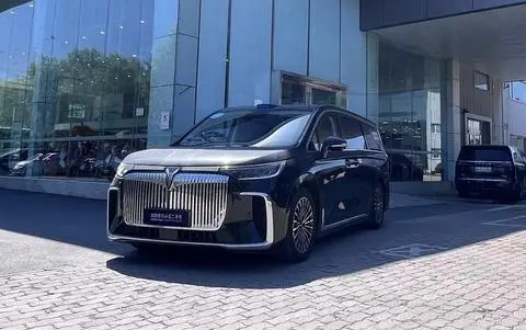 Voyah 梦想家 PHEV 2026