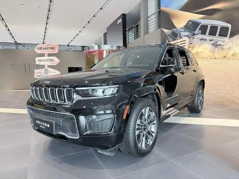 Jeep 大切诺基4xe 2023