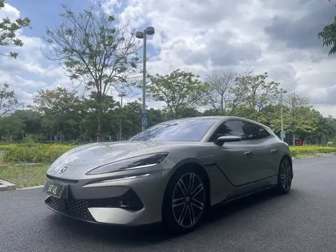 Denza Z9GT DM 2024
