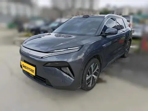 BYD TangL DM 2025