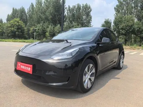 Tesla Model Y 2022 — фото 1