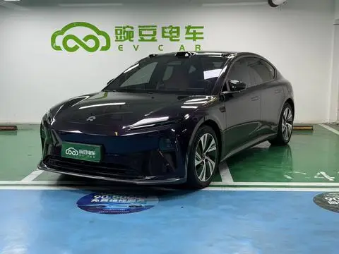 NIO ET5 2022