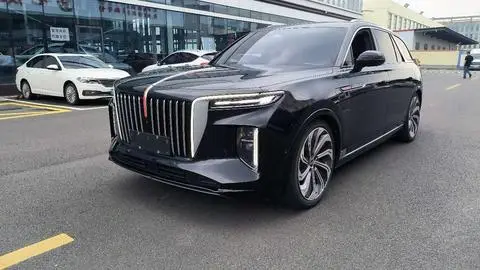 Hongqi E-HS9 2022