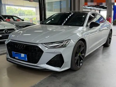 Audi A7L 2022