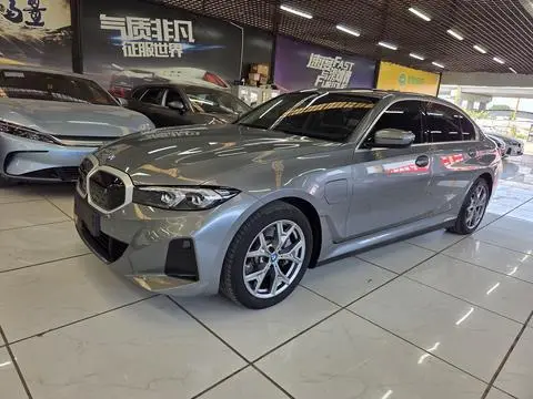 BMW i3 2022