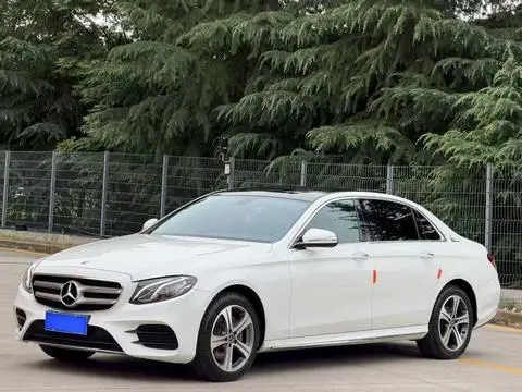 Mercedes-Benz E-Class 2018 — фото 1