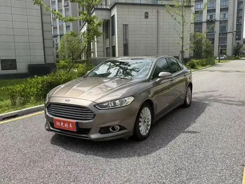 Ford 蒙迪欧 2013