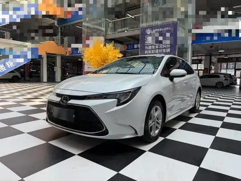 Toyota 雷凌 2022