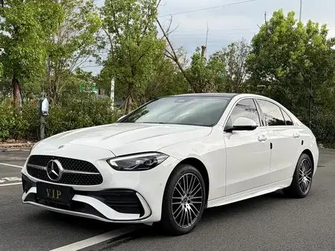 Mercedes-Benz C-Class 2024
