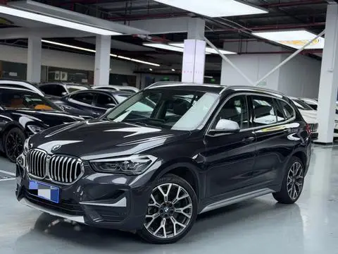 BMW X1 2021 — фото 1
