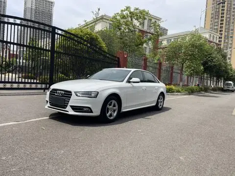 Audi A4L 2013