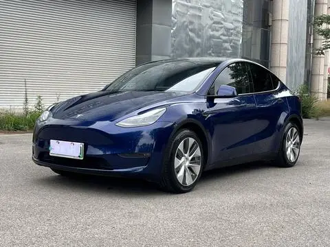 Tesla Model Y 2021 — фото 1
