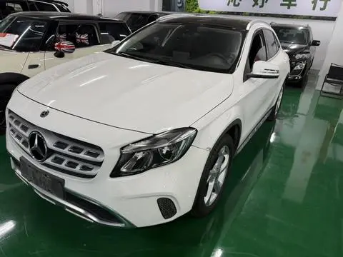 Mercedes-Benz GLA 2019