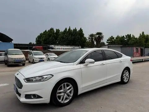 Ford 蒙迪欧 2013 — фото 1