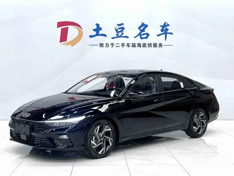 Hyundai Elantra 2023