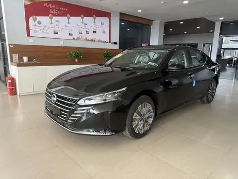 Nissan Teana 2024