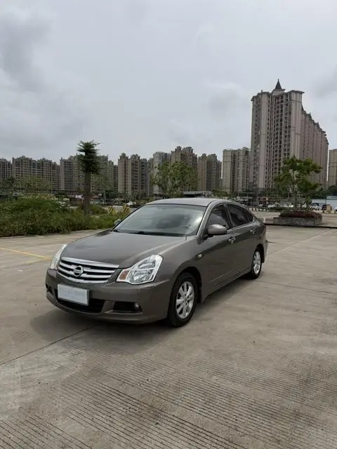 Nissan 轩逸 2012