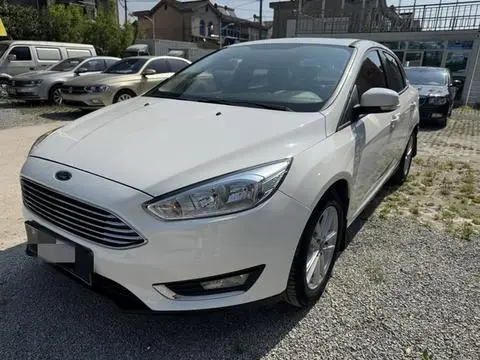 Ford Focus 2015 — фото 1