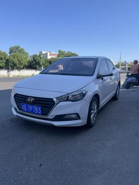 Hyundai 悦纳 2016