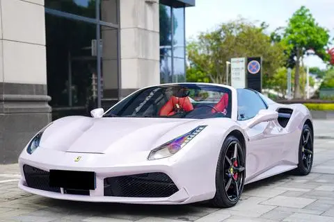Ferrari 488 2015