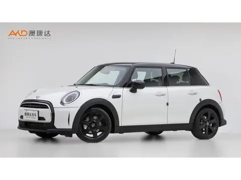 MINI MINI 2023