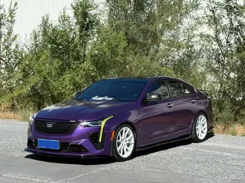 Cadillac CT4 2021