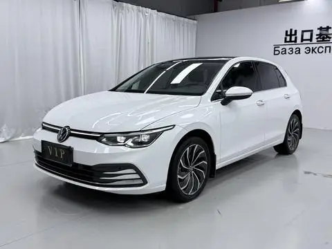 Volkswagen Golf 2023